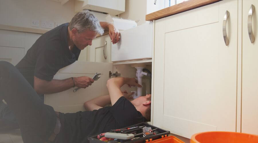 Professional burst pipe repair services in Taylorville, IL